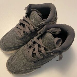 Nike Jordan 3 Wool Retro Size: Y: 5 1/2 W: 7